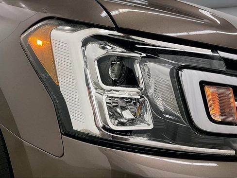 Used 2018 Ford Expedition Max XLT w/ Cargo Package AWD/4WD image 30