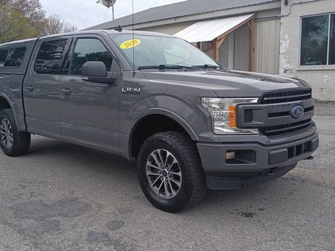 Used 2020 Ford F150 XLT w/ Equipment Group 302A Luxury AWD/4WD image 4