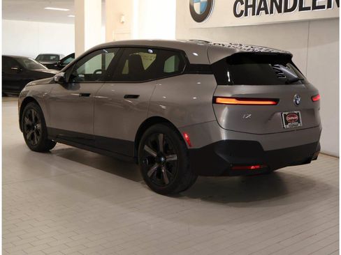 Certified 2024 BMW iX xDrive50 AWD/4WD image 5