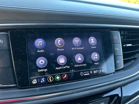 Used 2023 Buick Enclave Essence w/ Experience Buick Package FWD image 25
