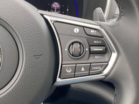 Used 2025 Acura MDX SH-AWD image 16