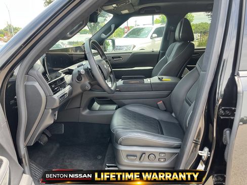 Used 2025 INFINITI QX80 Autograph AWD/4WD image 11