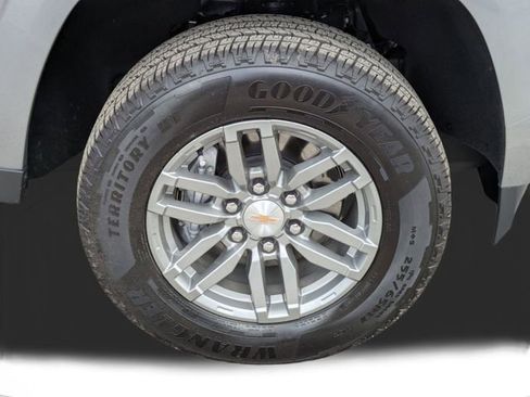 Used 2025 Chevrolet Colorado LT w/ LT Convenience Package image 11