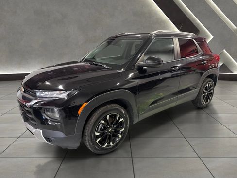 Used 2023 Chevrolet TrailBlazer LT w/ Convenience Package AWD/4WD image 6
