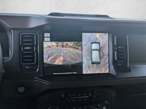New 2024 Ford Bronco Outer Banks w/ Sasquatch Package image 13