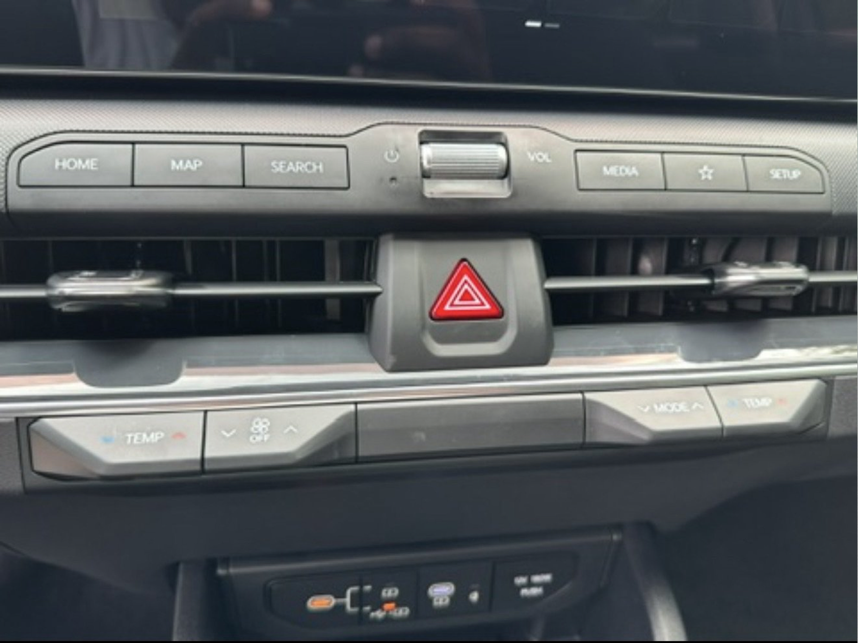 New 2026 Kia K4 EX FWD image 17