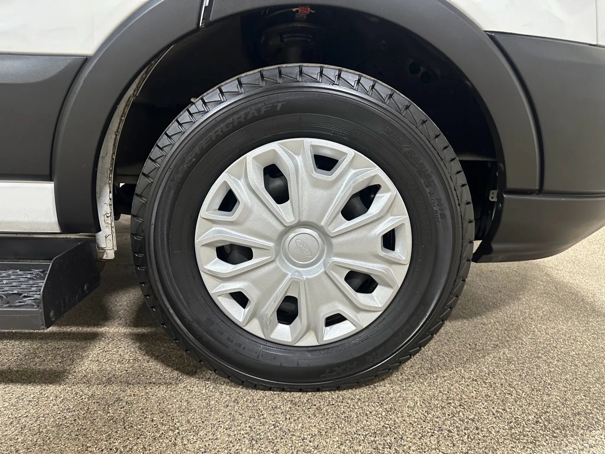 Used 2019 Ford Transit 350 XL RWD image 54