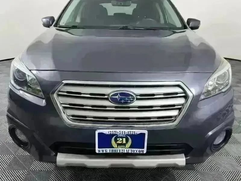 Used 2017 Subaru Outback 2.5i Limited AWD/4WD image 3
