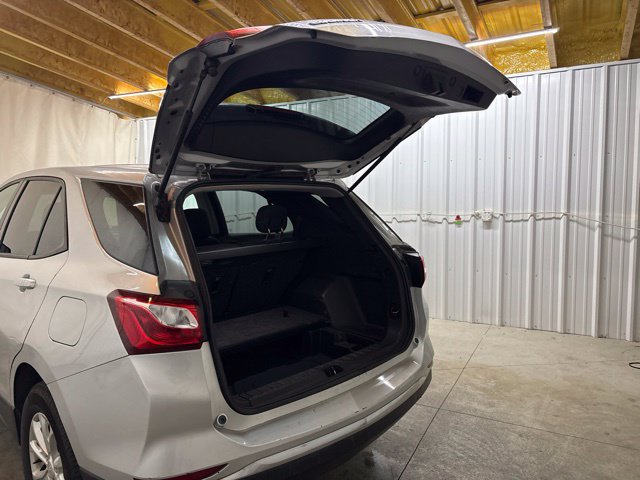 Used 2018 Chevrolet Equinox LS AWD/4WD image 6
