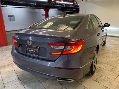 Used 2018 Honda Accord EX-L image 7