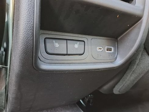 Used 2024 Cadillac XT4 Premium Luxury w/ Cold Weather Package AWD/4WD image 25