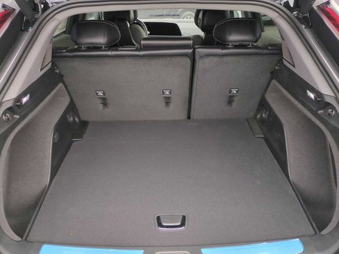 New 2026 Cadillac Optiq Luxury 1 image 25