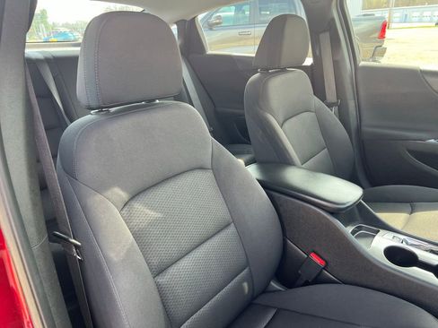 Used 2024 Chevrolet Malibu RS w/ LPO, Floor Liner Package image 12