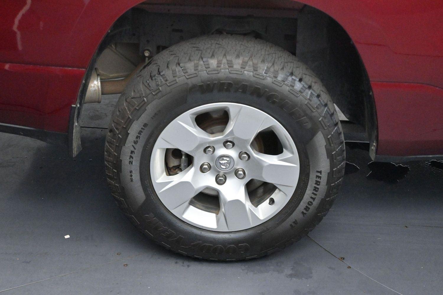 Used 2021 RAM 1500 Big Horn AWD/4WD image 34