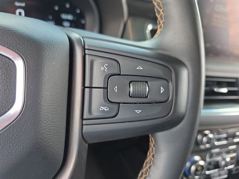 Used 2024 GMC Yukon AT4 w/ AT4 Premium Plus Package image 22