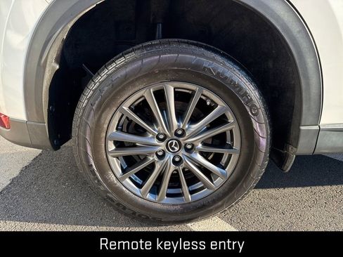 Used 2019 MAZDA CX-5 Touring image 7