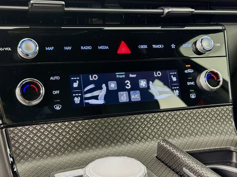 Used 2025 Genesis G80 3.5T Sport Prestige image 16