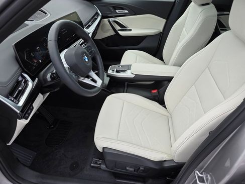 New 2026 BMW X1 xDrive28i w/ Technology Package image 7