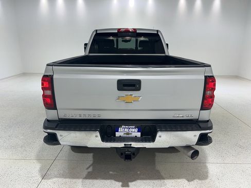 Used 2019 Chevrolet Silverado 2500 LTZ w/ Duramax Plus Package image 4