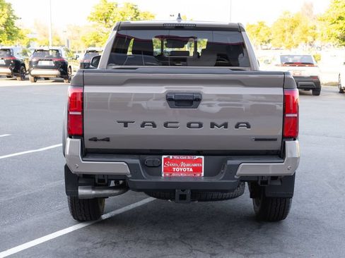 New 2026 Toyota Tacoma TRD Off-Road w/ TRD Off Road Upgrade Package AWD/4WD image 6