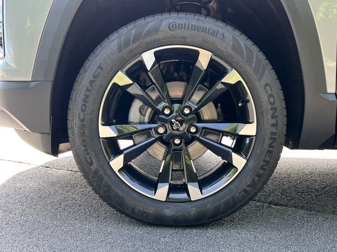 New 2026 Chevrolet Equinox RS w/ Safety and Technology Package FWD image 41