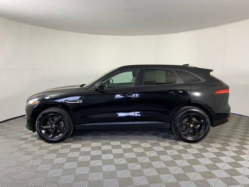 Used 2018 Jaguar F-PACE Premium image 6