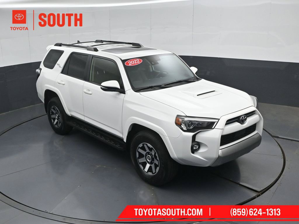 Used 2022 Toyota 4Runner TRD Off-Road Premium w/ Moonroof Package AWD/4WD image 45
