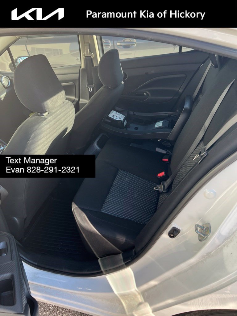 Used 2020 Nissan Versa S FWD image 10
