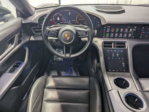 Used 2020 Porsche Taycan 4S image 7