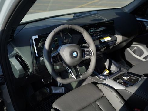 New 2026 BMW X3 xDrive30i w/ M Sport Package AWD/4WD image 9