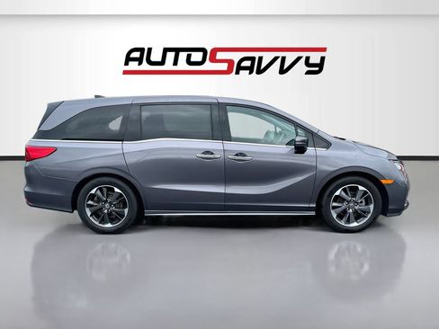 Used 2023 Honda Odyssey Elite image 8