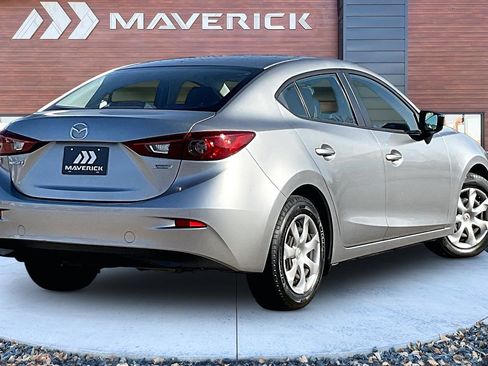 Used 2014 MAZDA MAZDA3 i SV image 5