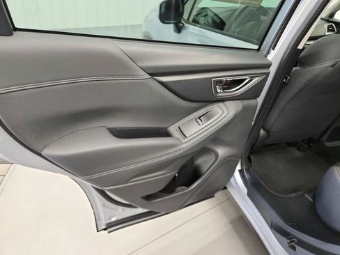 Used 2021 Subaru Forester Premium image 31