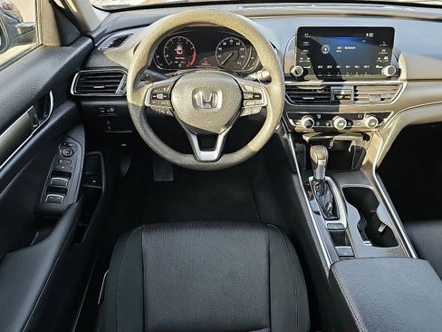 Used 2019 Honda Accord LX image 11
