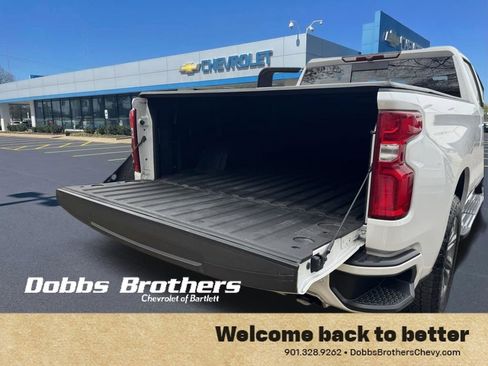 Certified 2023 Chevrolet Silverado 1500 High Country w/ Z71 Off-Road Package image 44