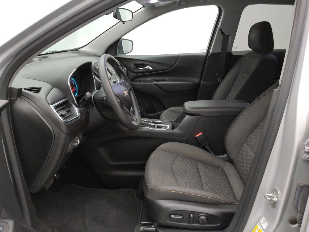 Used 2020 Chevrolet Equinox LT AWD/4WD image 17