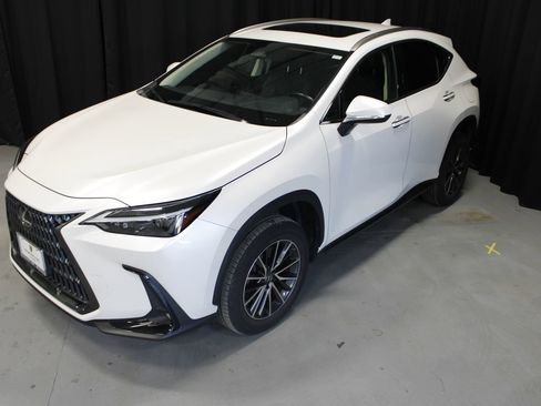Used 2024 Lexus NX 250 250 Base w/ Cold Area Package image 10