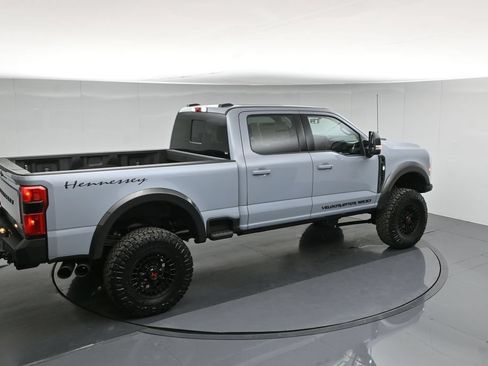 New 2026 Ford F250 Lariat w/ Black Appearance Package AWD/4WD image 44