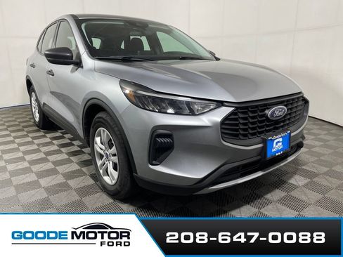 Certified 2023 Ford Escape FWD image 2
