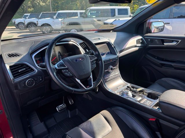 Used 2019 Ford Edge ST w/ Equipment Group 401A AWD/4WD image 29
