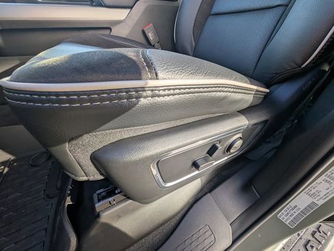 New 2026 RAM 1500 Laramie w/ Night Edition image 14