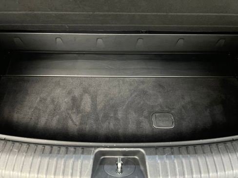 Used 2025 Kia Telluride S image 38