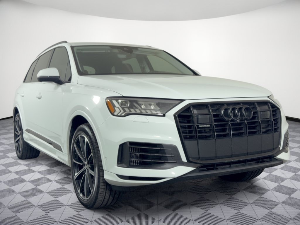 Used 2023 Audi Q7 3.0T Premium Plus w/ Premium Plus Package AWD/4WD image 7