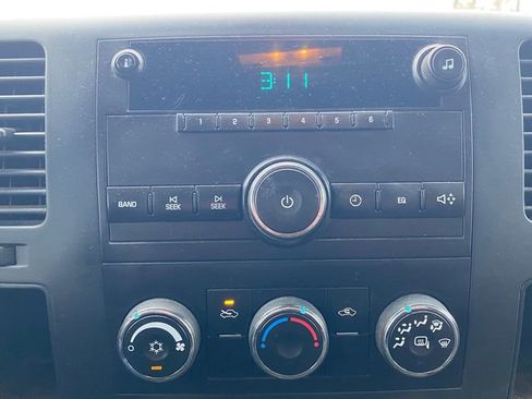 Used 2014 GMC Sierra 2500 W/T image 17