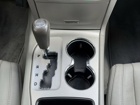 Used 2012 Jeep Grand Cherokee Laredo image 13