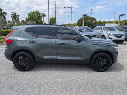 Used 2026 Volvo XC40 B5 Ultra w/ Climate Package AWD/4WD image 4