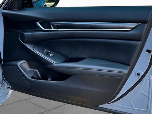 Used 2022 Honda Accord Sport image 23