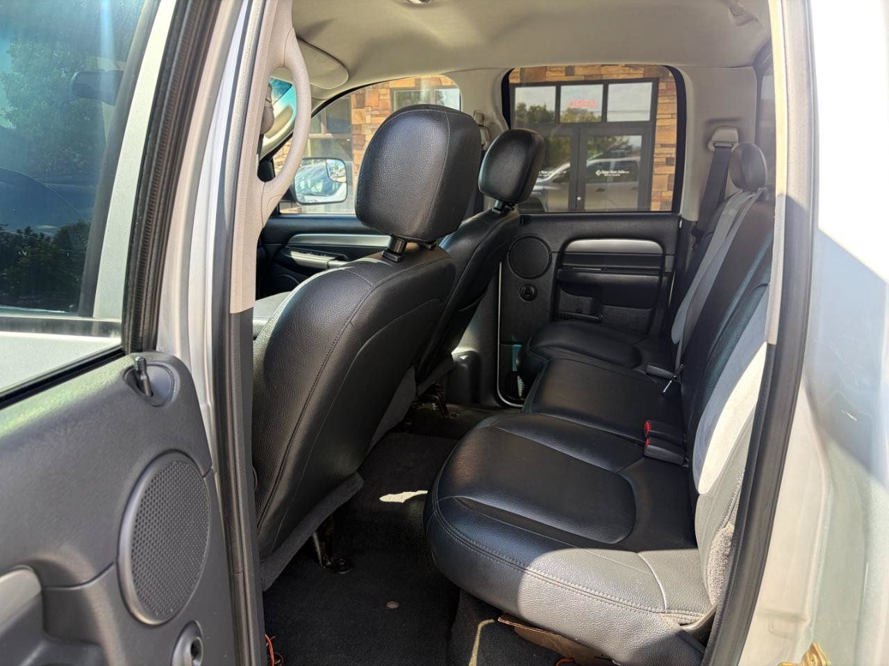 Used 2005 Dodge Ram 2500 Truck SLT AWD/4WD image 5