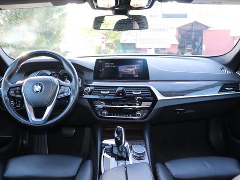 Used 2017 BMW 530i image 22