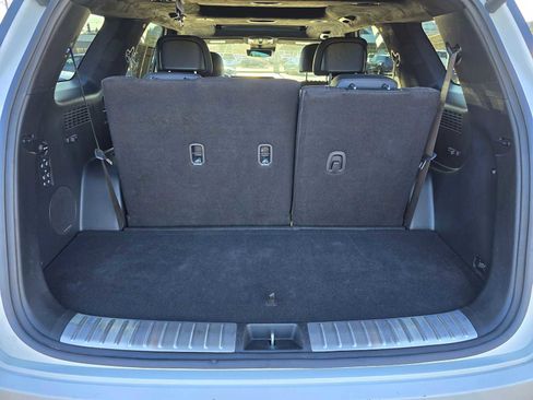 Used 2024 Hyundai Palisade Calligraphy image 15
